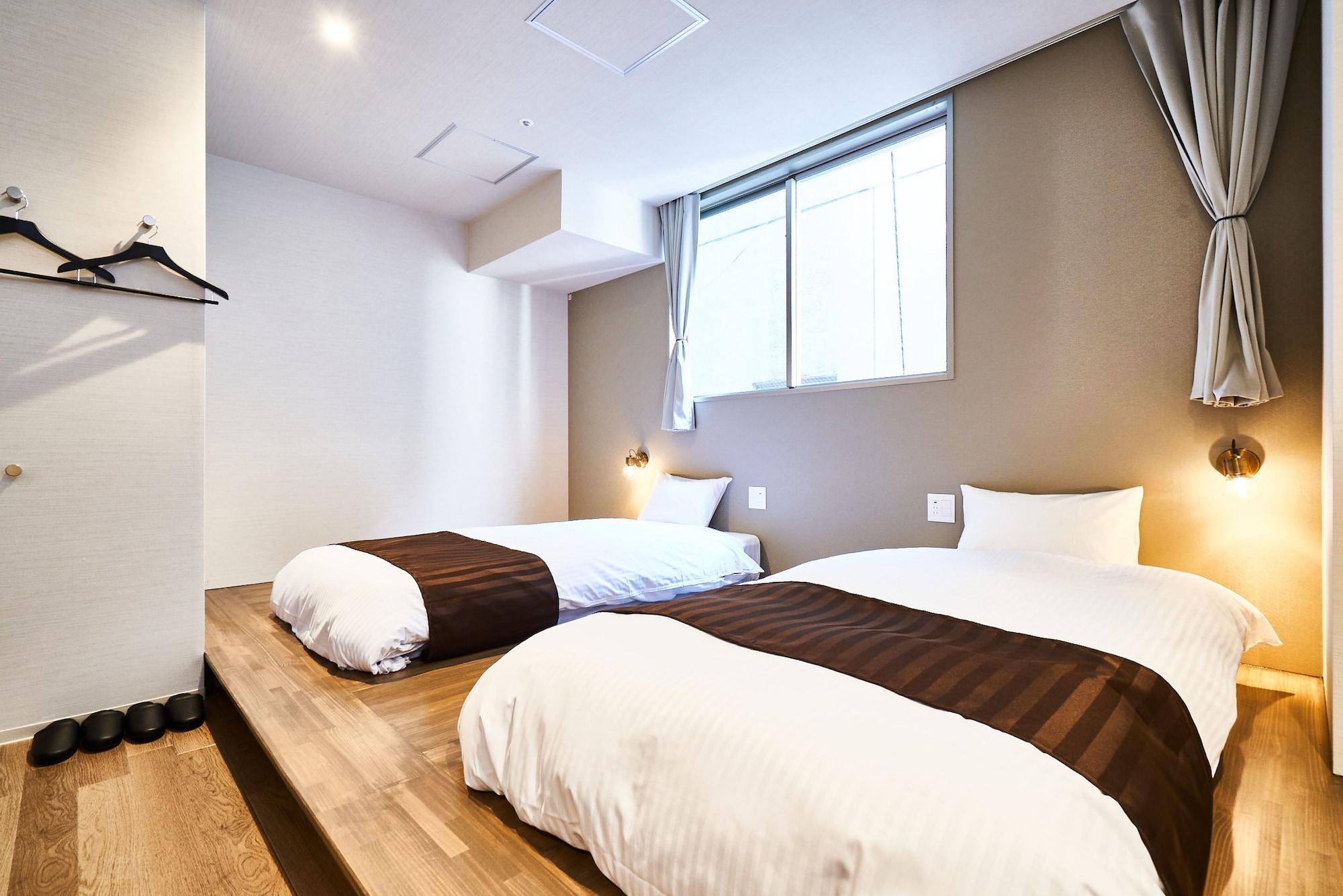 &And Hostel Hommachi East أوساكا المظهر الخارجي الصورة